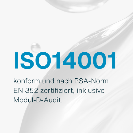 ISO14001 konform und nach PSA‑Norm  EN 352 zertifiziert, inklusive Modul‑D‑Audit